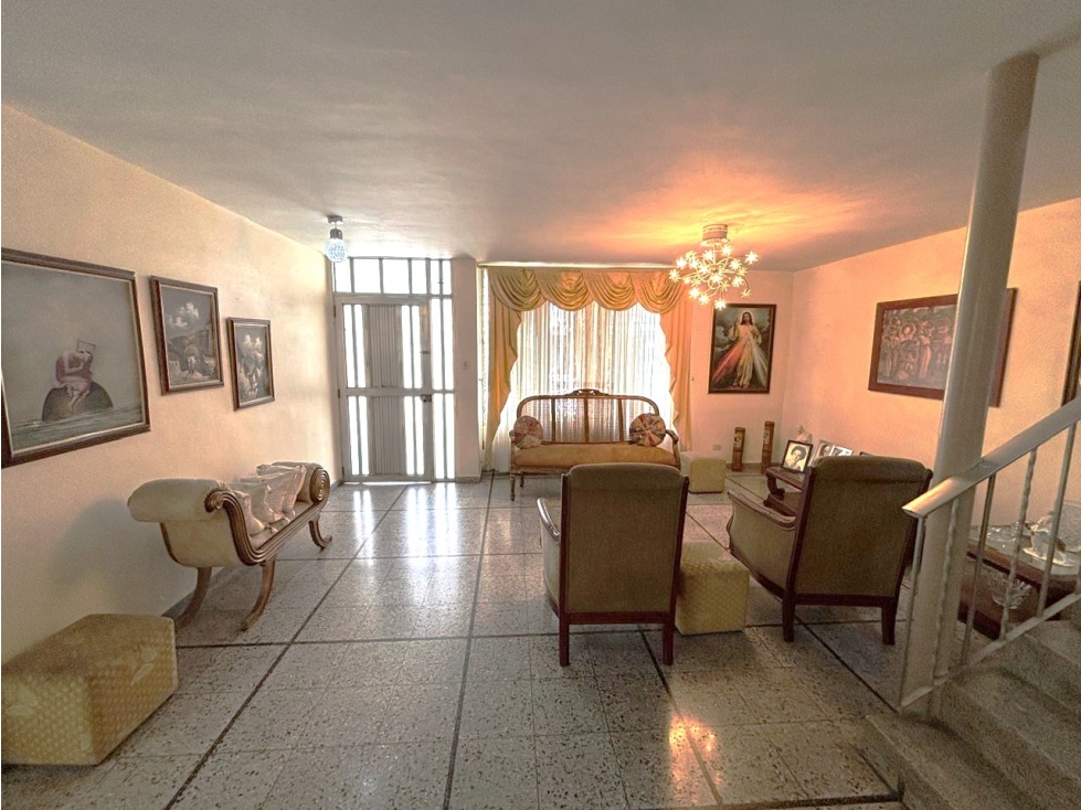 VENTA CASA UNIFAMILIAR EL NOGAL LAURELES PARA CONSTRUIR O HABITAR — foto 3