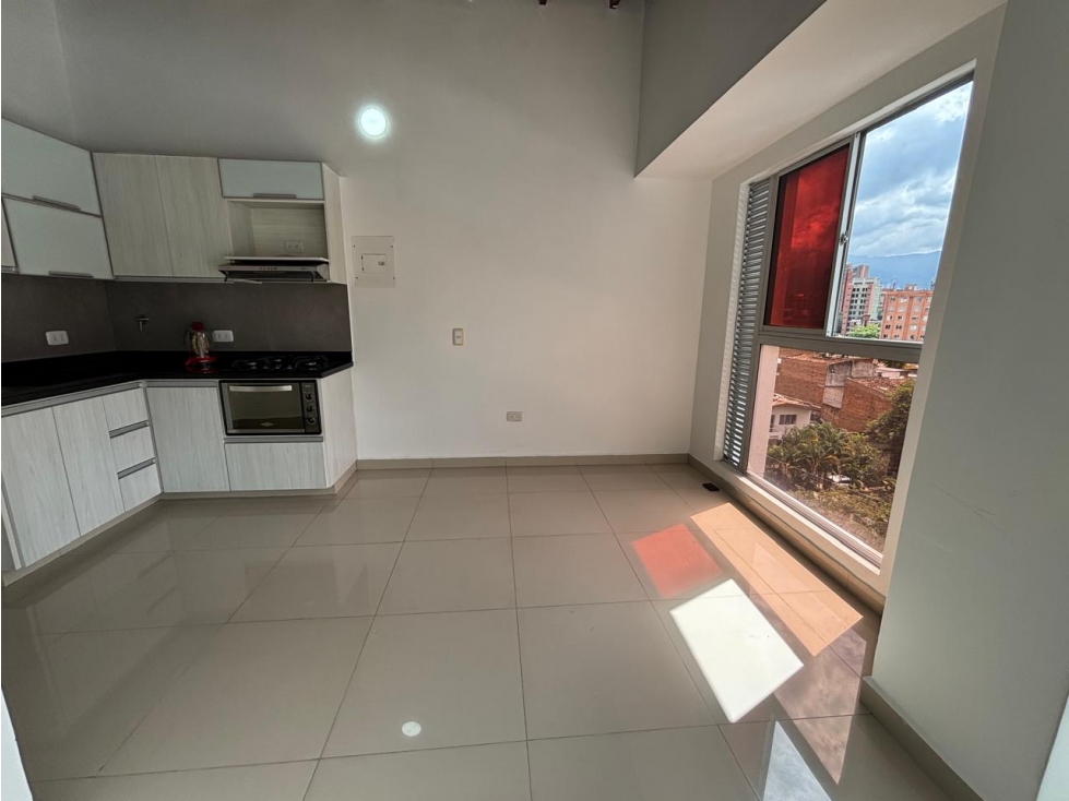 VENTA AMPLIO APARTAMENTO DUPLEX LAURELES LA CONSOLATA — foto 5