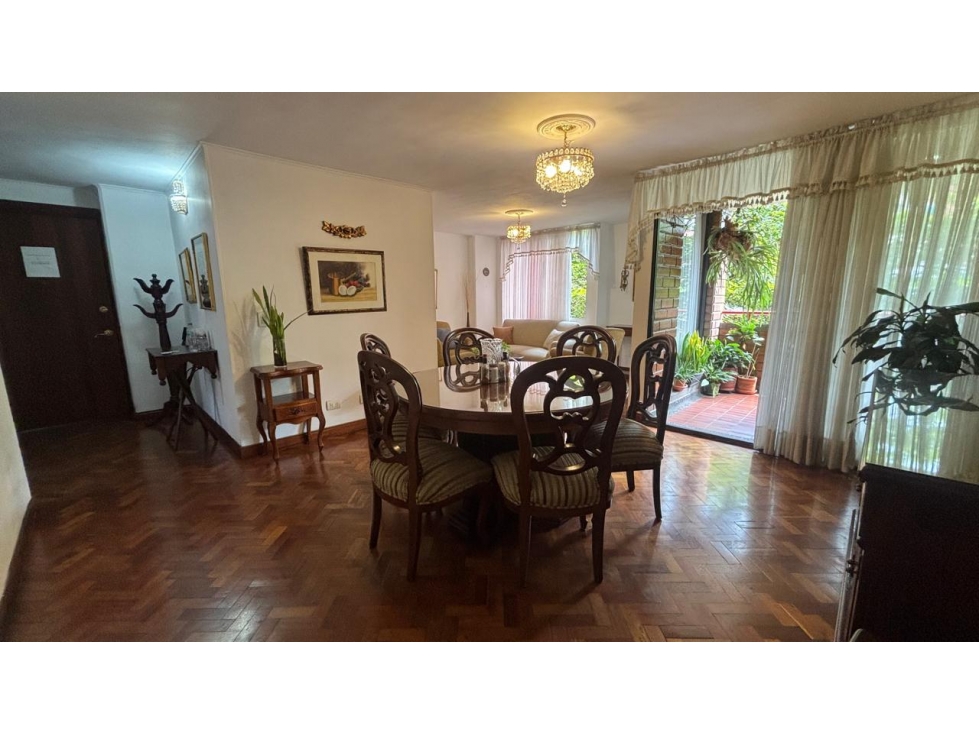 VENTA APARTAMENTO CERCA IGLESIA SANTA TERESITA LAURELES — foto 4