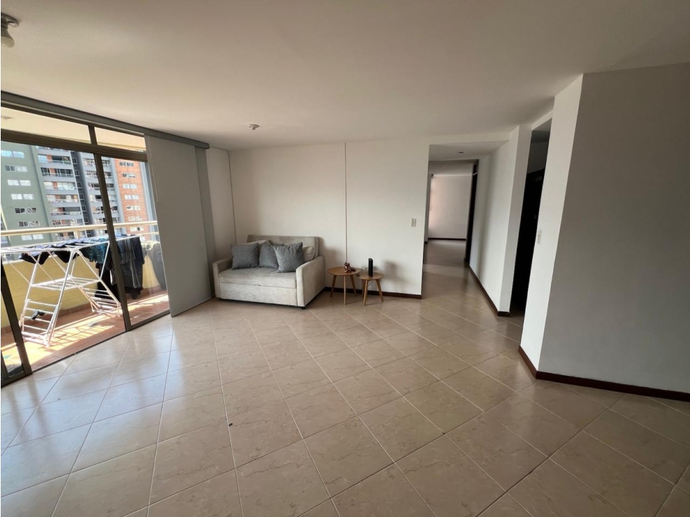 VENTA APARTAMENTO BELEN LOMA DE LOS BERNAL CERCA FARMATODO — foto 2