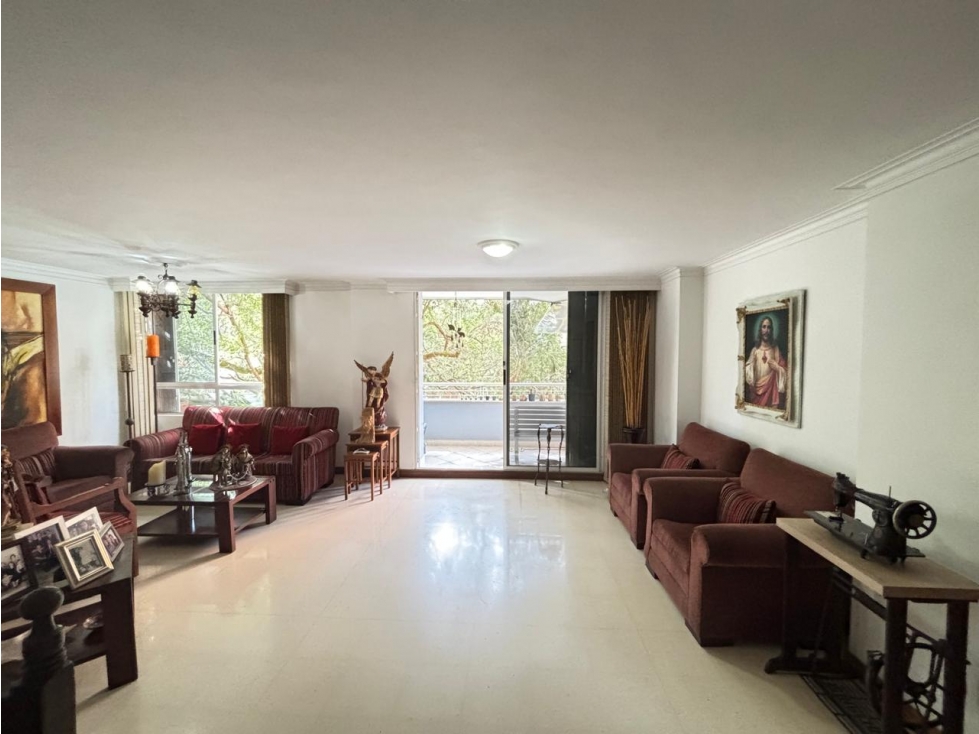 APARTAMENTO EN VENTA EN LAURELES DE 176.63 M2 CERCA SEGUNDO PARQUE