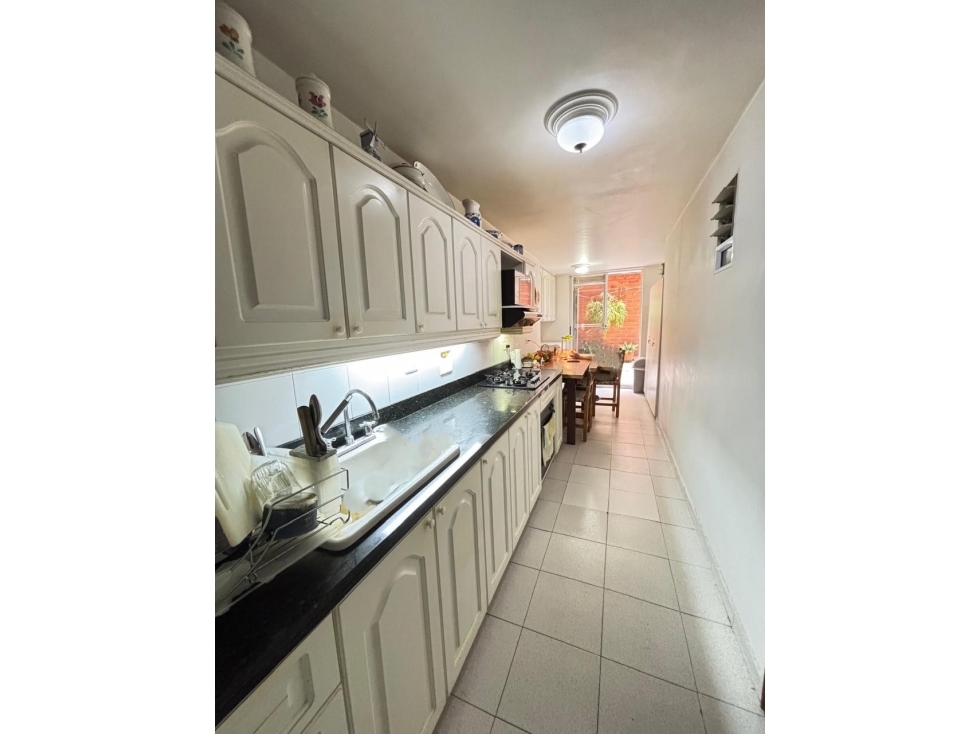 APARTAMENTO EN VENTA EN LAURELES DE 176.63 M2 CERCA SEGUNDO PARQUE — foto 6