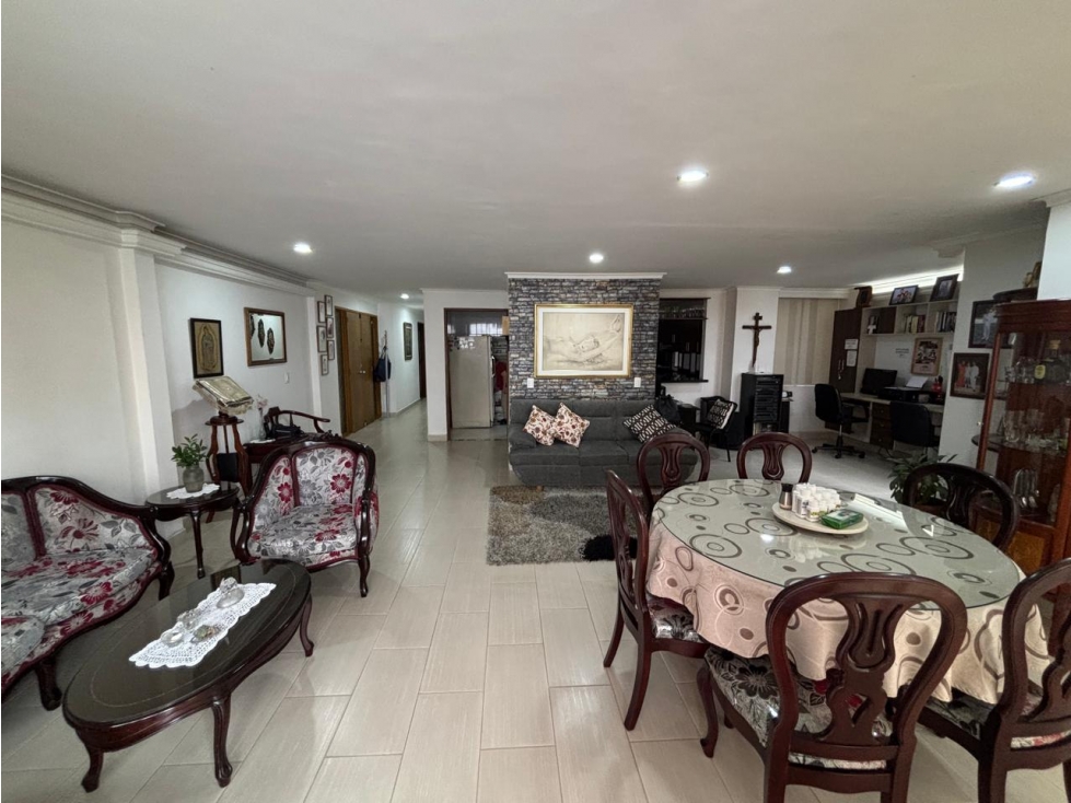 VENTA AMPLIO APARTAMENTO LAURELES SANTA TERESITA EXCELENTE UBICACIÓN — foto 3