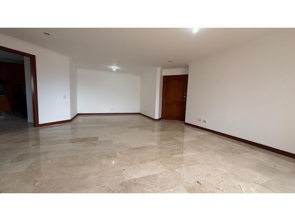 VENTA APARTAMENTO 176 MTS LAURELES SEGUNDO PARQUE — foto 3
