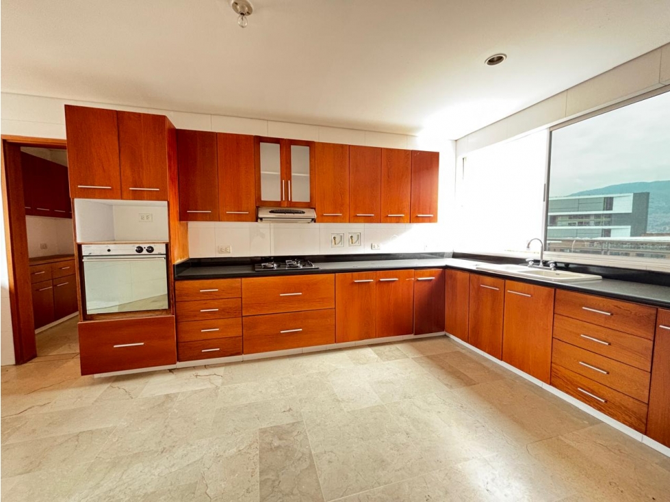 EXCLUSIVO PENTHOUSE DUPLEX EN LAURELES SANTA TERESITA 494 M2 TERRAZA - 4