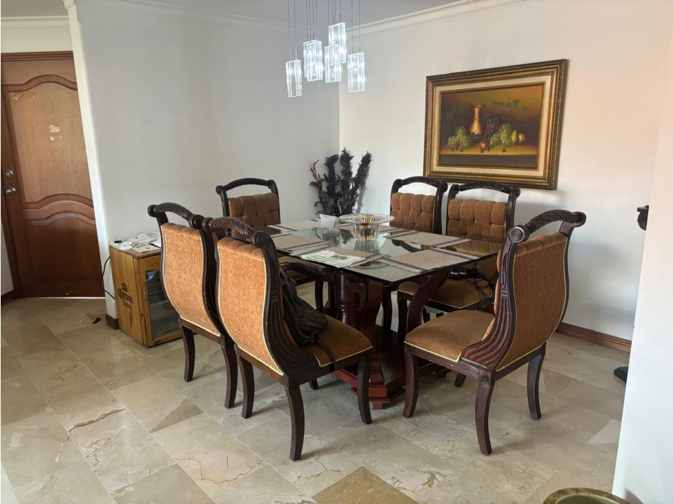 VENTA APARTAMENTO CERCA IGLESIA SANTA TERESITA LAURELES — foto 4