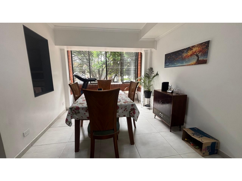 VENTA CASA SEGUNDO PISO CON APARTAESTUDIO INDEPENDIENTE SAN JOAQUÍN — foto 4