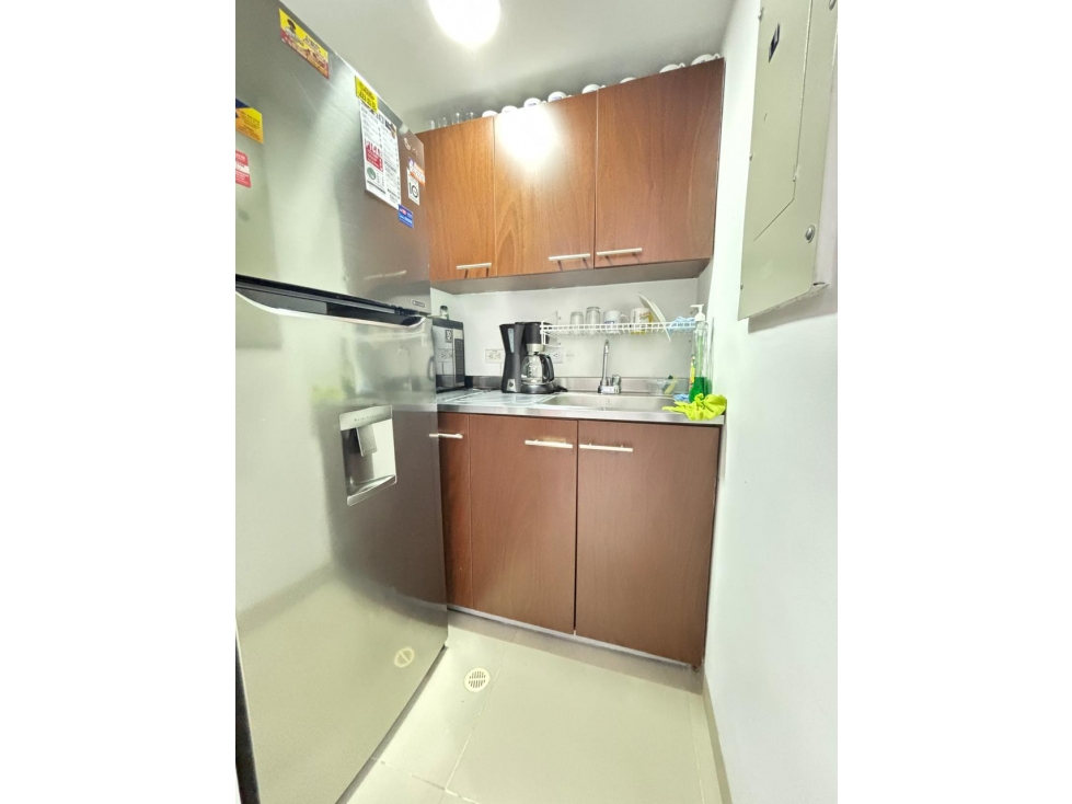 VENTA DE MODERNA OFICINA LAURELES EXCELENTE OPORTUNIDAD DE INVERSION — foto 6