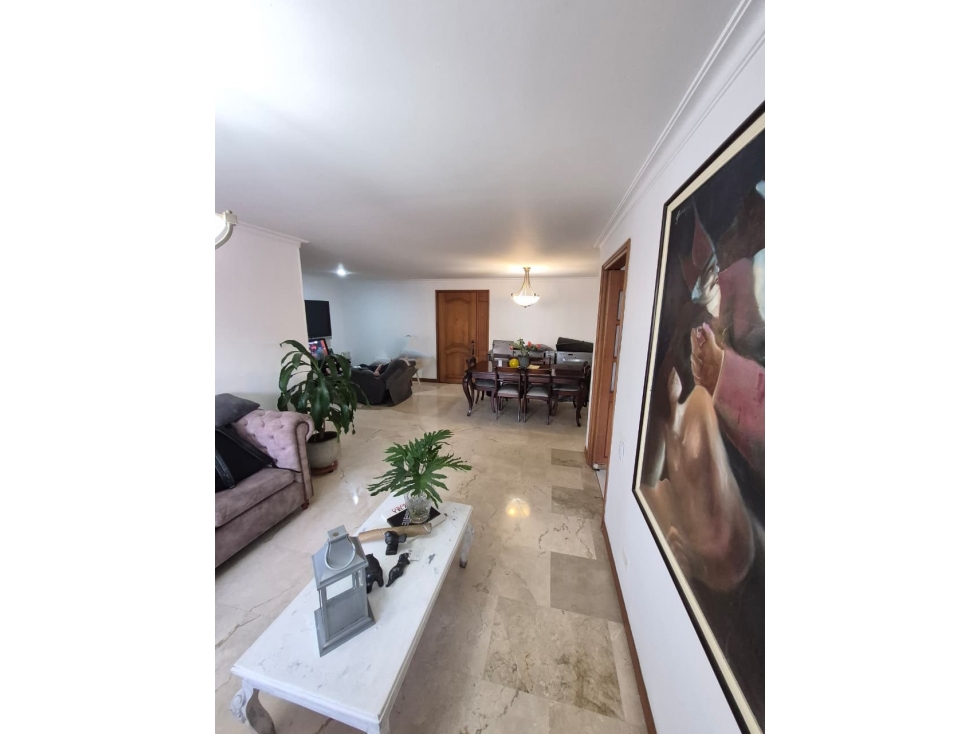 VENTA APARTAMENTO 108 M CERCA IGLESIA SANTA TERESITA LAURELES PISCINA — foto 5