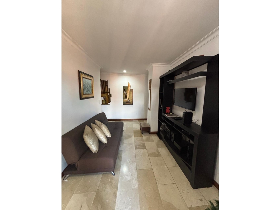 VENTA APARTAMENTO CERCA IGLESIA SANTA TERESITA LAURELES — foto 6