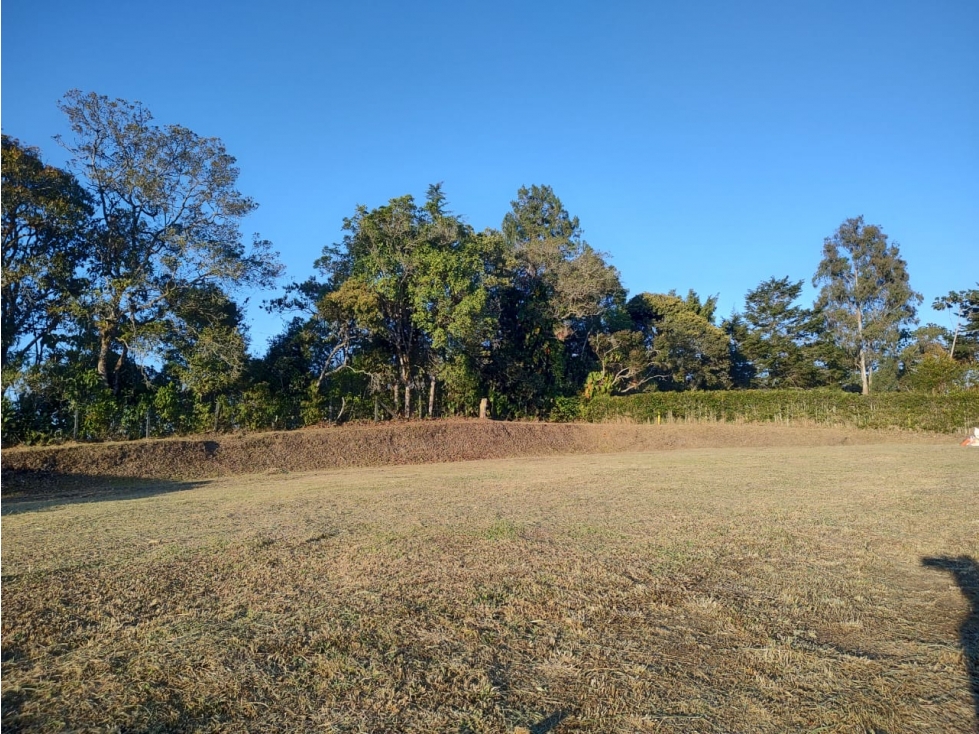 VENTA LOTE EN HERMOSA PARCELACIÓN EN EL RETIRO POR VIA PANTANILLO