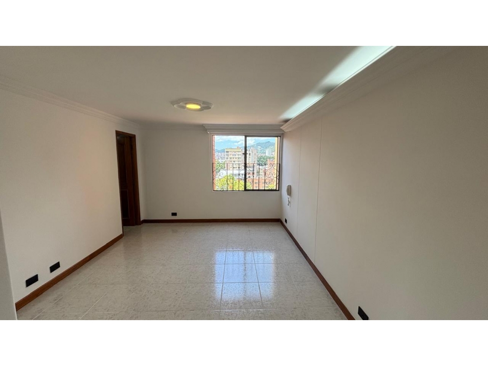 VENTA APARTAMENTO EN UNIDAD CERRADA CON PISCINA EN LAURELES — foto 6