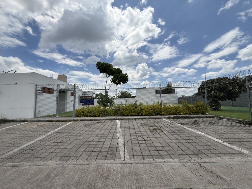 Renta de propiedad para todo tipo de negocio Zamora Michoacán - 1