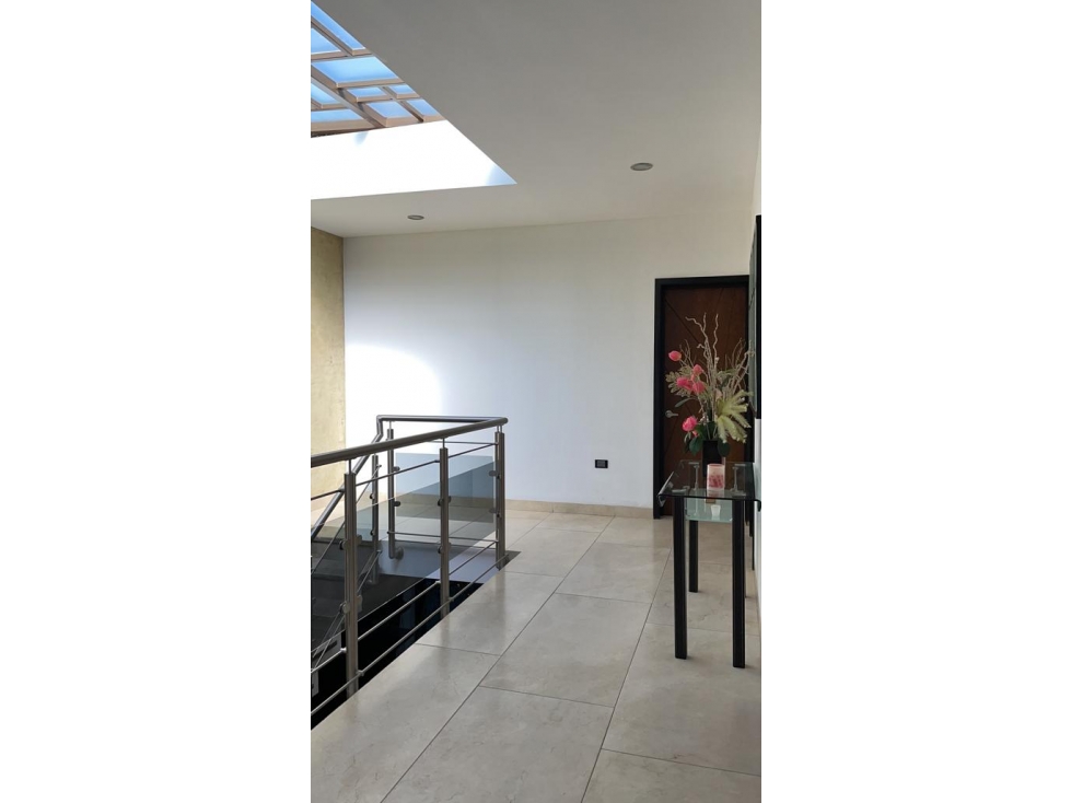 Venta de casa en residencial orandino — foto 4