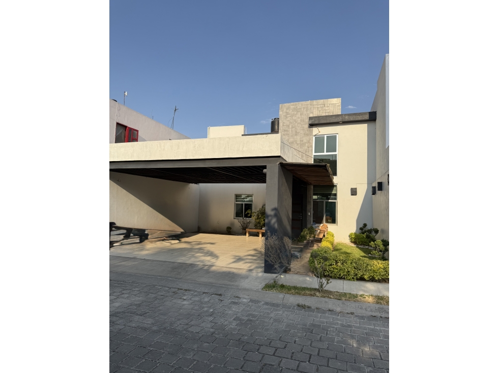 Venta de Casa en Residencial Orandino - 1