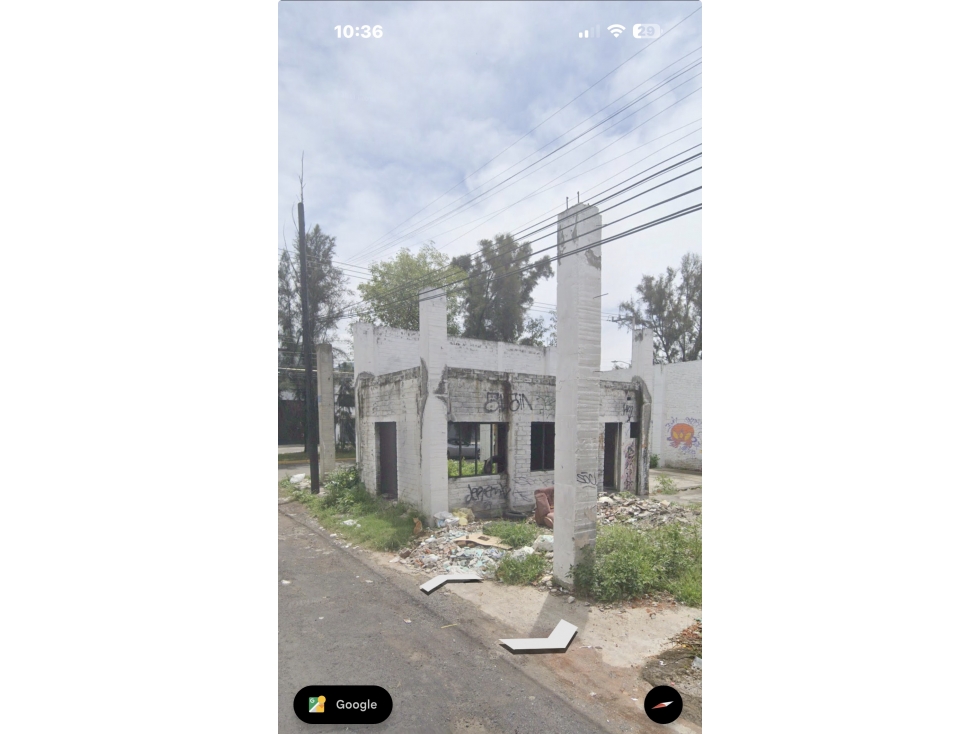 Propiedad en Venta sobre Avenida del Bosque en Zamora Michoacán - 2