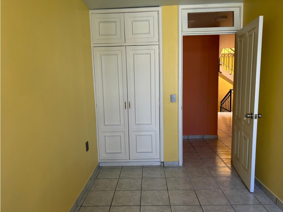 Casa en Venta en Viilas del Magisterio Zamora, Mich — foto 2