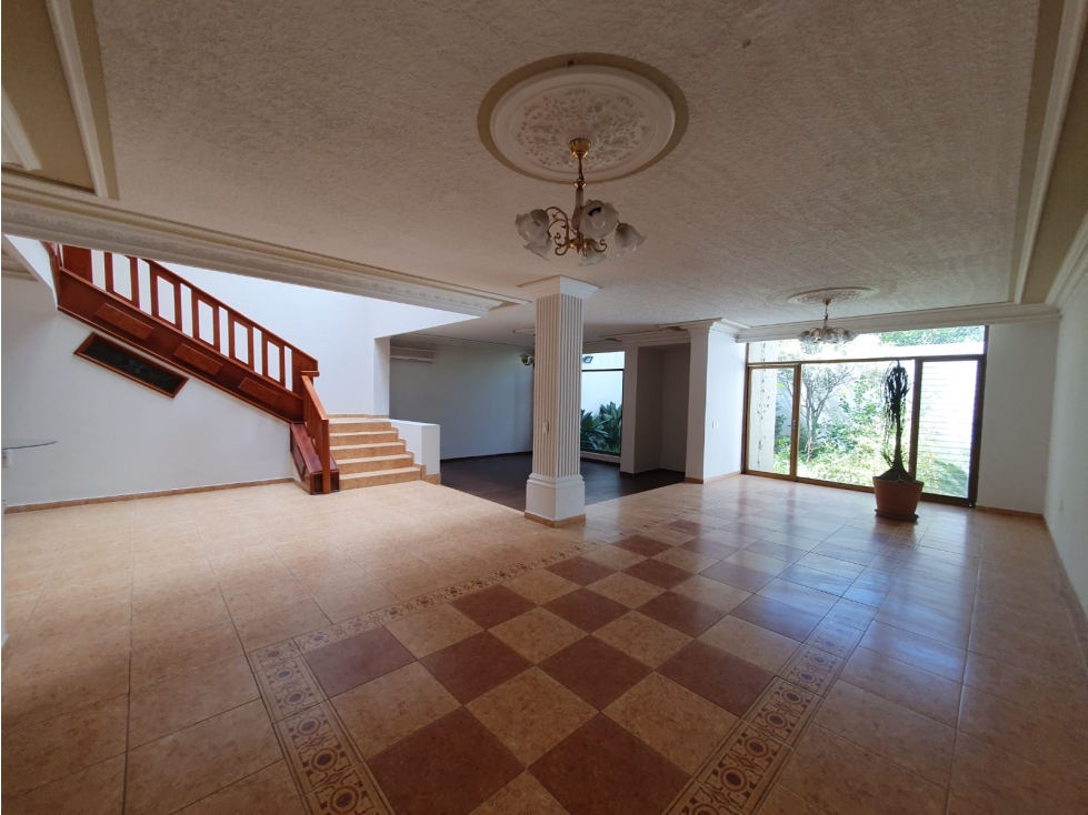 Casa en Renta Fraccionamiento La Floresta Zamora Michoacán — foto 3