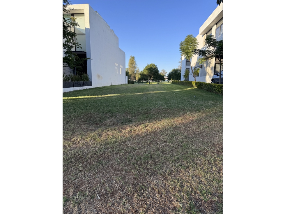Lagos del Bosque Venta de Terreno 440 m2 - 4