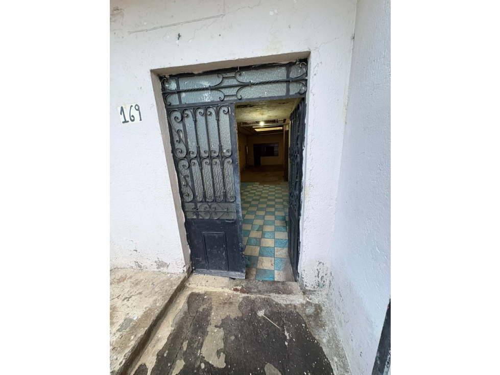 Casa en renta Jacona avenida principal — foto 3