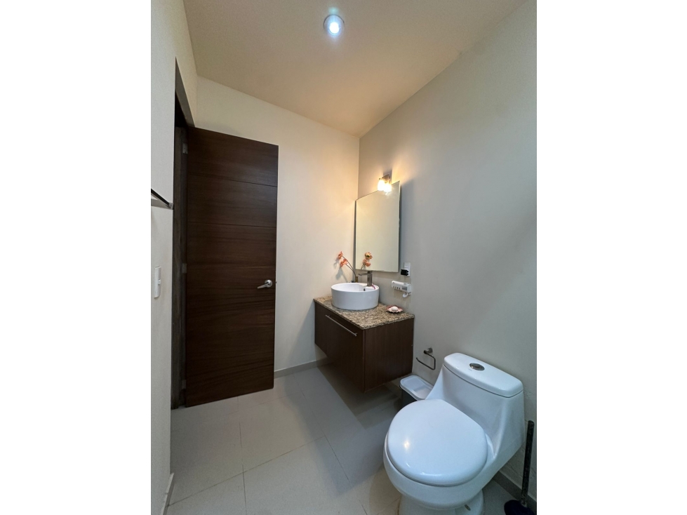 Venta de Casa en Lomas de Chaparaco - 6