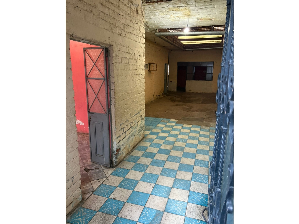 Casa en renta Jacona avenida principal — foto 4