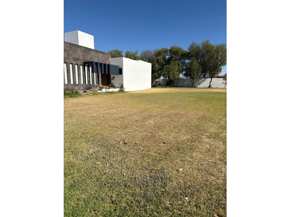 Terreno en Venta Lagos del Bosque Zamora Michoacán - 5