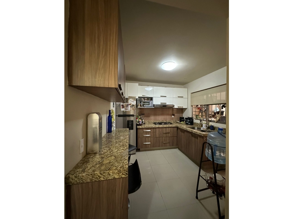 Venta de Casa en Lomas de Chaparaco - 2