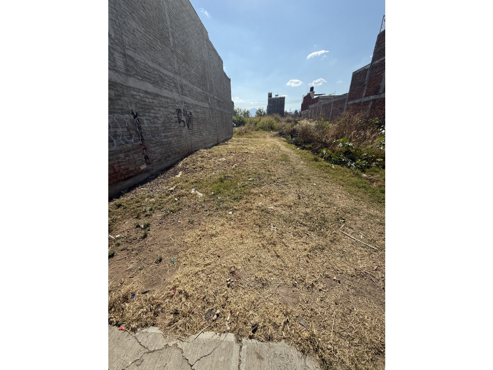 Terreno en Venta Fraccionamiento Casas de Altos Zamora - 5