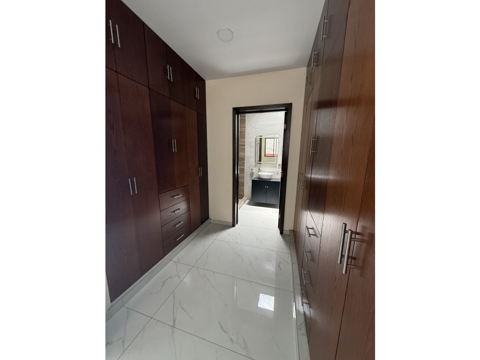 Casa en Venta en Huertas de San Antonio Zamora Michoacán — foto 5