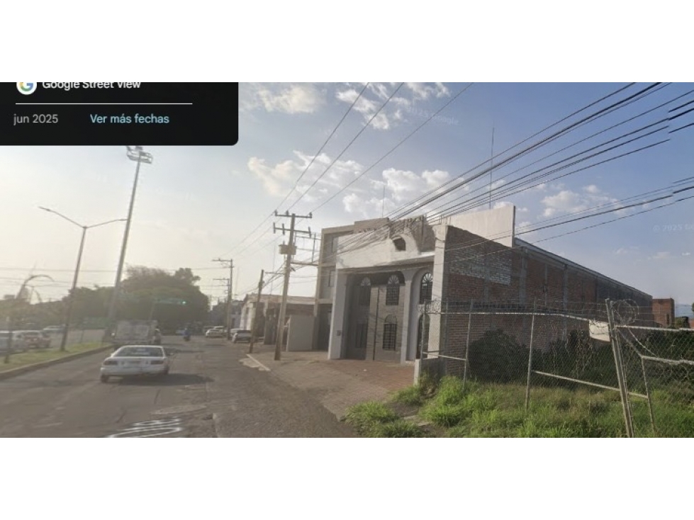 Bodega con oficinas en RENTA - 5