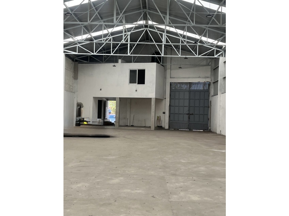 Bodega en Renta en Jacona Calzada 800 m2 - 4