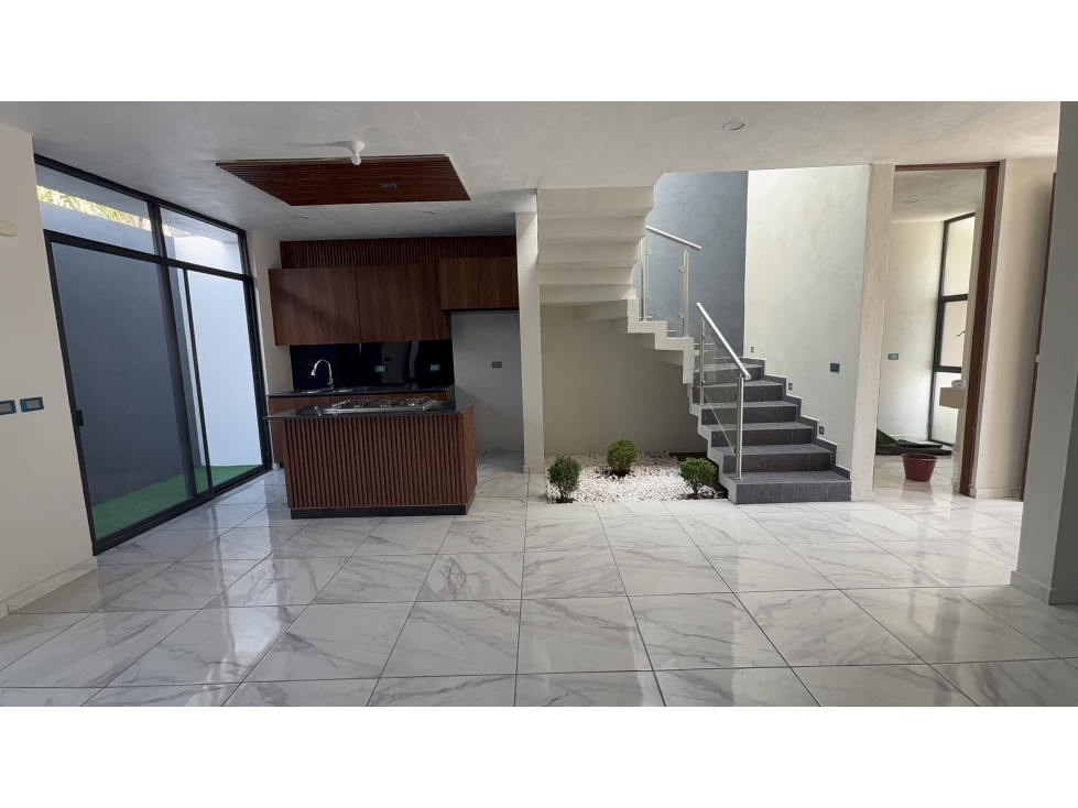 Casa en Venta en Fraccionamiento Bonaterra — foto 2