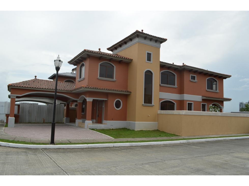 Venta casa nueva El Doral - Costa Sur