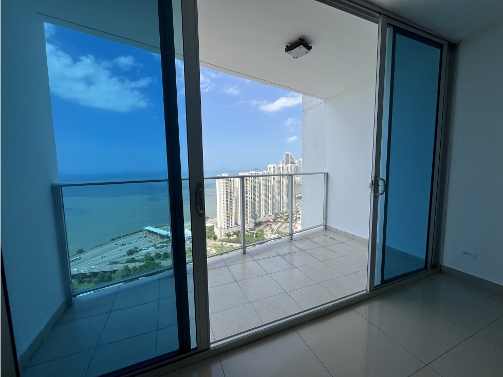 Venta Serenity at The Bay en Nivel Alto con Vista Panorámica al Mar - 2