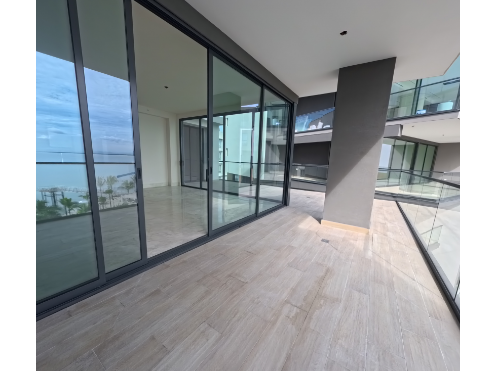 Sea-View Luxury Apartment for Sale in Panama s Exclusive Island Area — foto 3