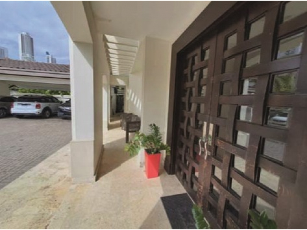 Exclusiva Residencia de 5 Recámaras en Costa del Este | 1,250 m² — foto 3