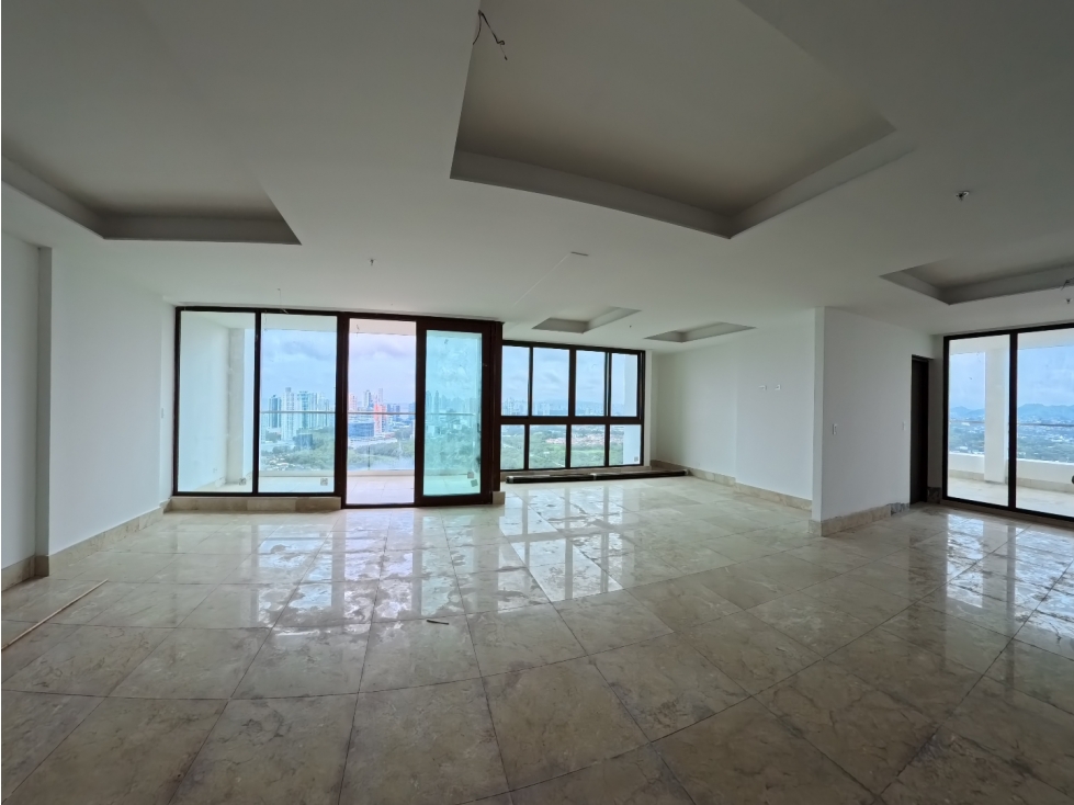 FOR SALE FABULOUS and UNIQUE PENTHOUSE in Santa María.