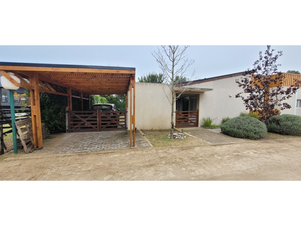 Vendo Casa en la costa, tomo depto en permuta..!!! CABA..!!! - 1