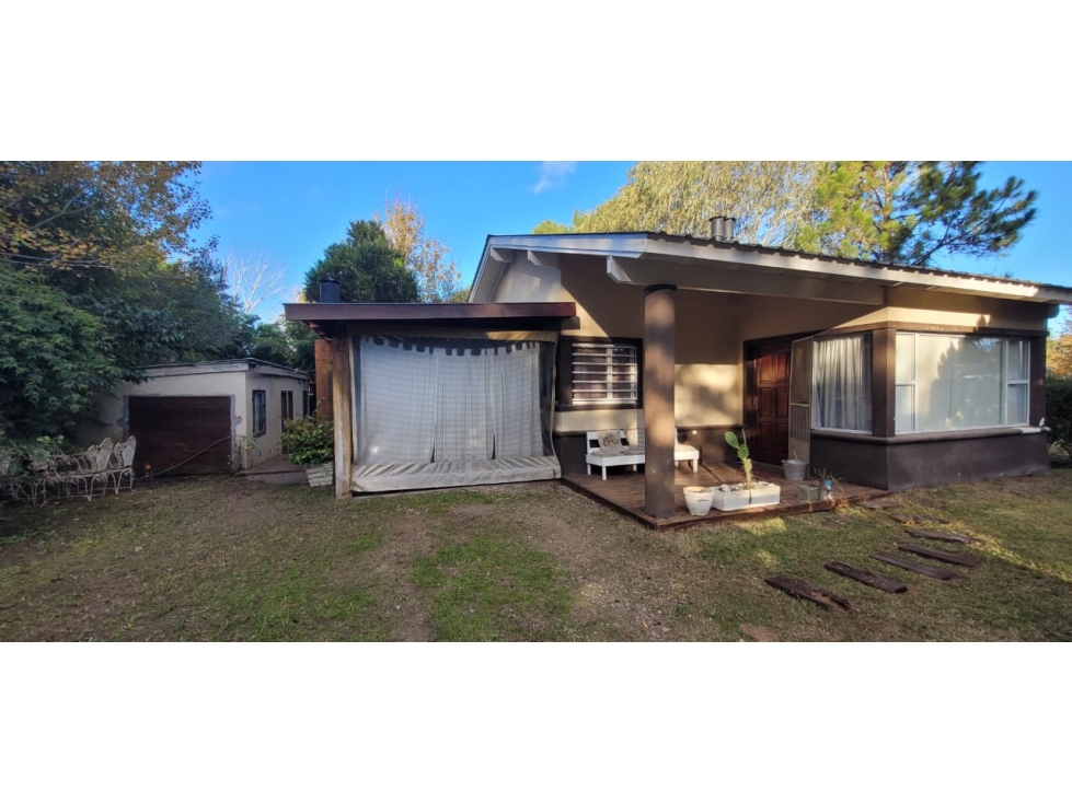 Casa en venta en Oportunidad con gas natural - 1