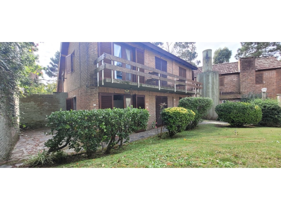 Imperdible Oportunidad Venta Dúplex en Besugo - 2