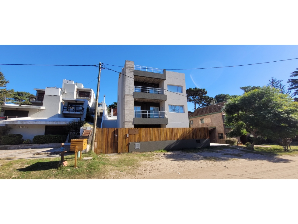 Departamento 3 Amb con Garaje integrado, amplios metros