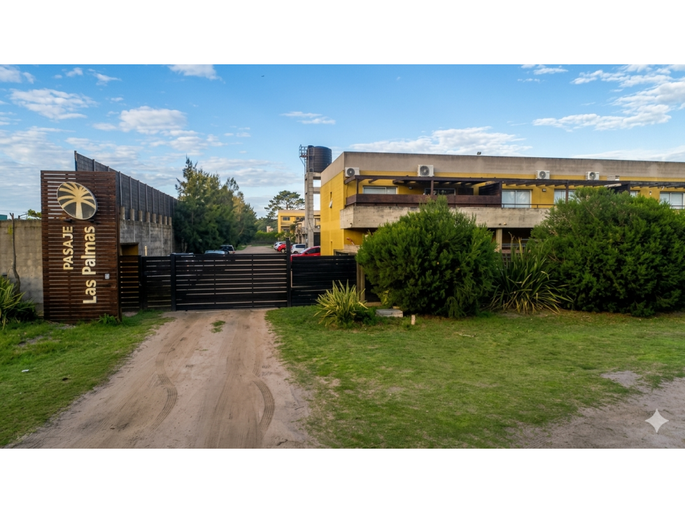 Vendo depto 3 ambientes ¡Como una casa, seguridad de un complejo! - 2