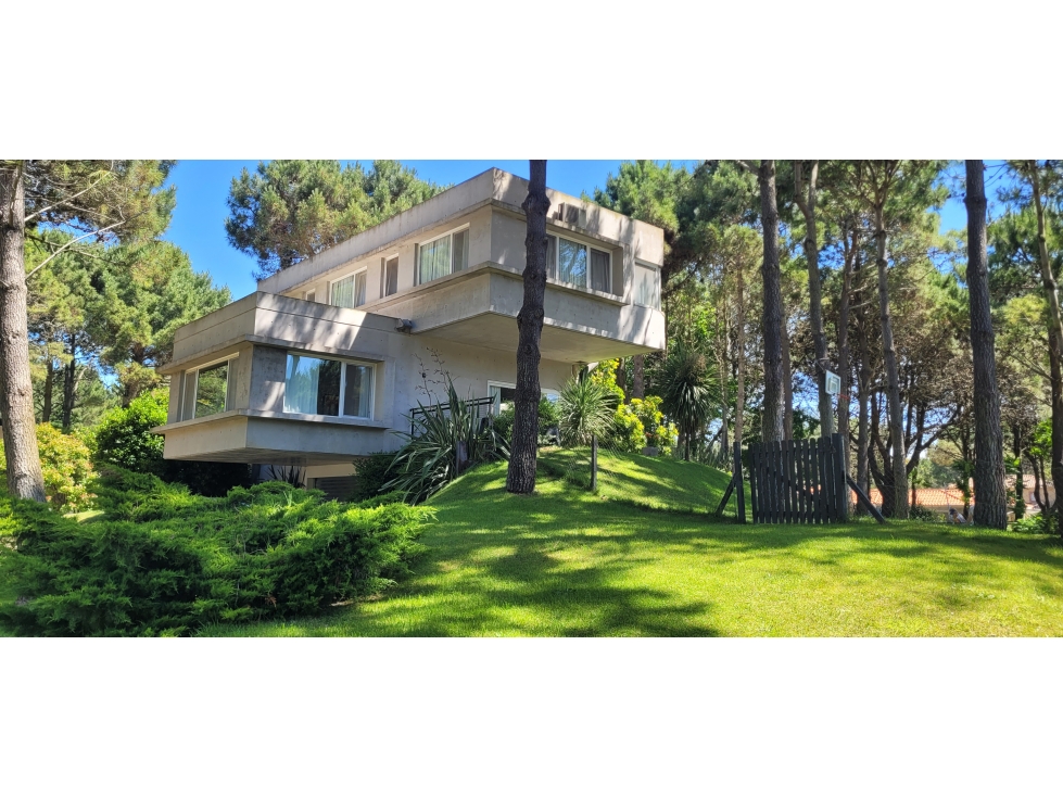 Venta Casa de estilo minimalista en la Herradura c/ Pileta Climatizada — foto 4