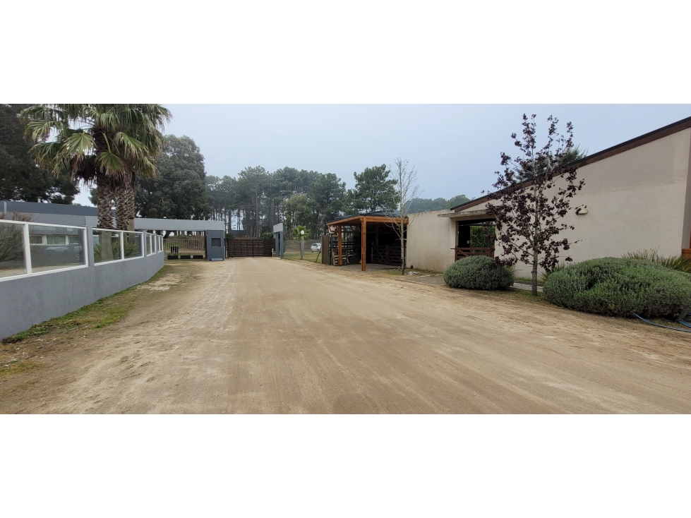 Vendo Casa en la costa, tomo depto en permuta..!!! CABA..!!! - 3