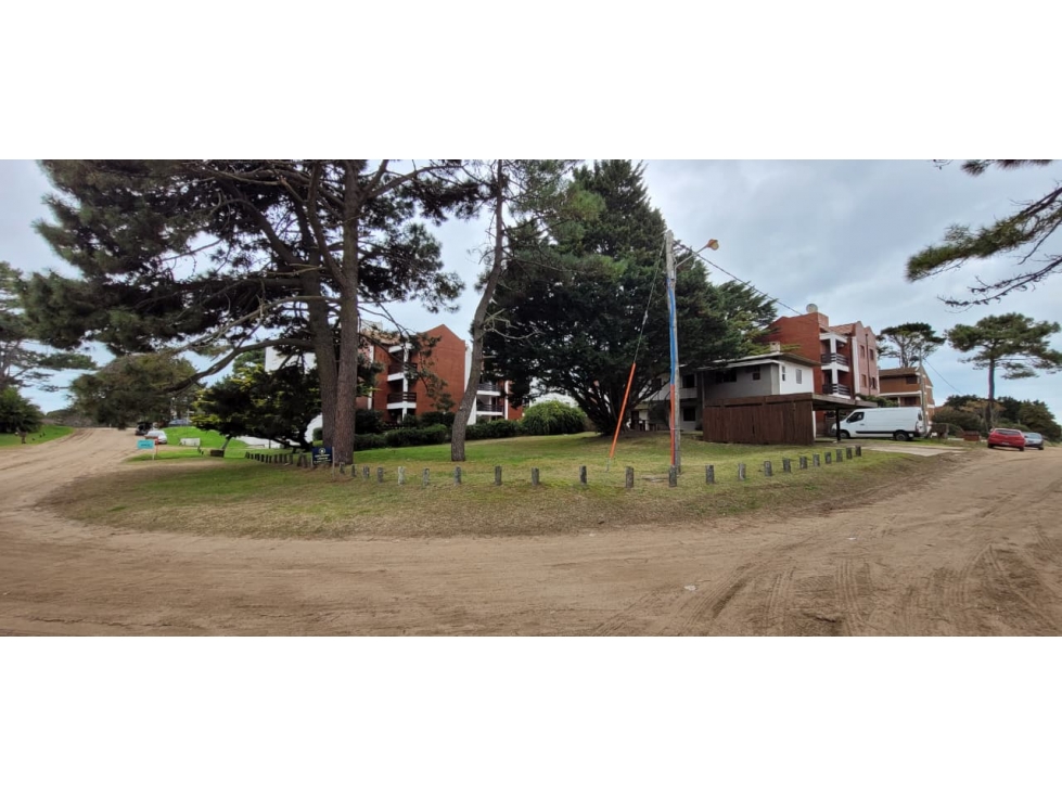 VENDO Lote Multifamiliar Con Plano Aprobado Para 5 Unidades PINAMAR - 4