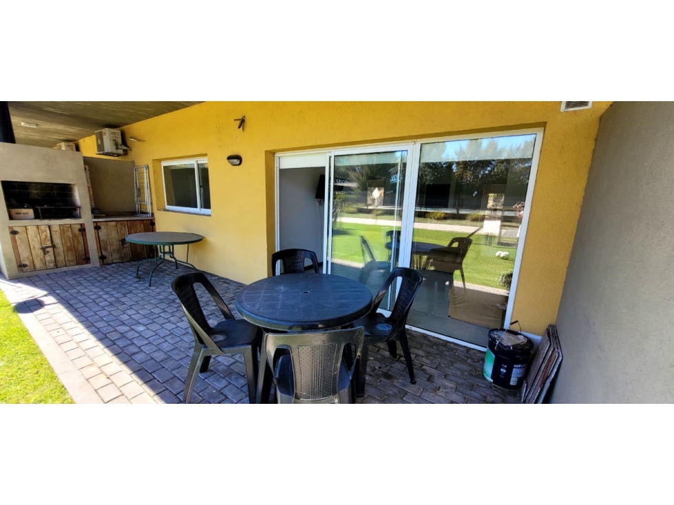 Vendo depto 3 ambientes ¡Como una casa, seguridad de un complejo! - 5