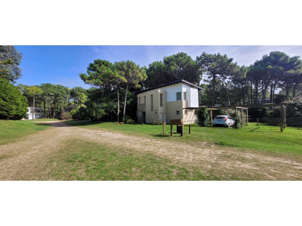 Casa en el norte de Pinamar precio oportunidad