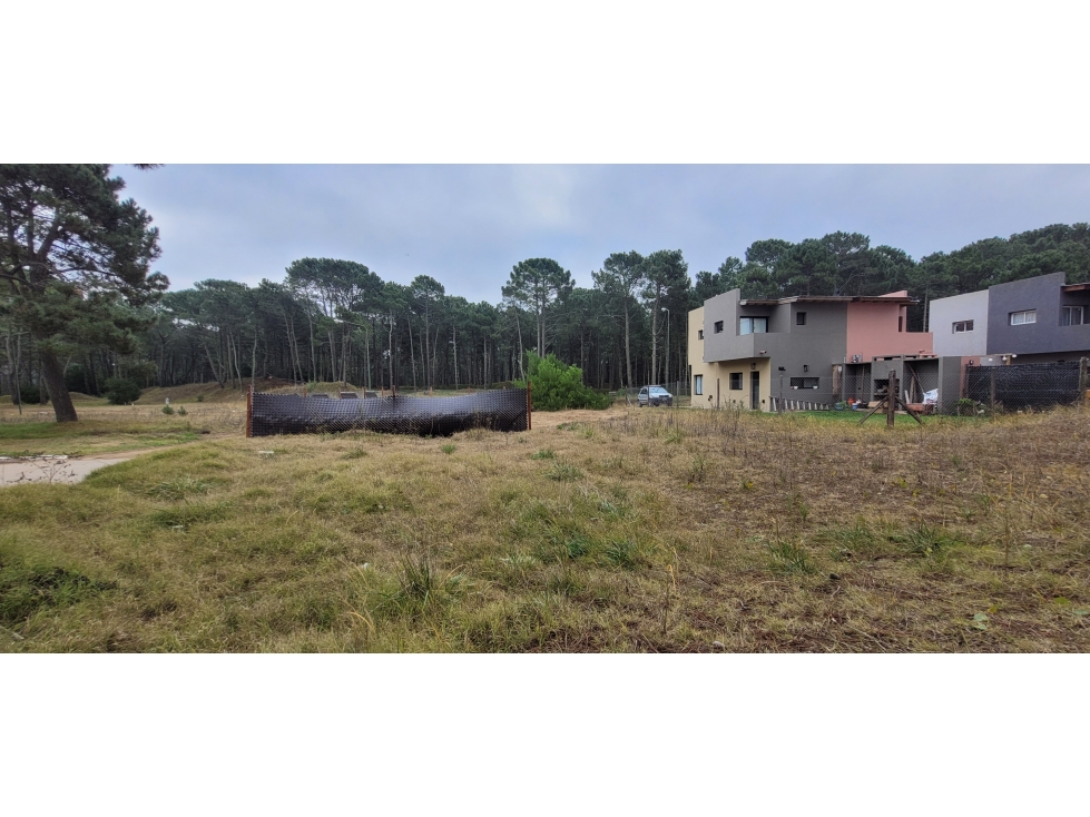 Vendo lote en Pinamar - Tomo Vehiculo en parte de Pago — foto 4