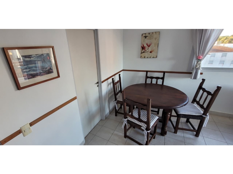 Venta Depto 3 Ambientes con cochera en el centro de Pinamar - 5